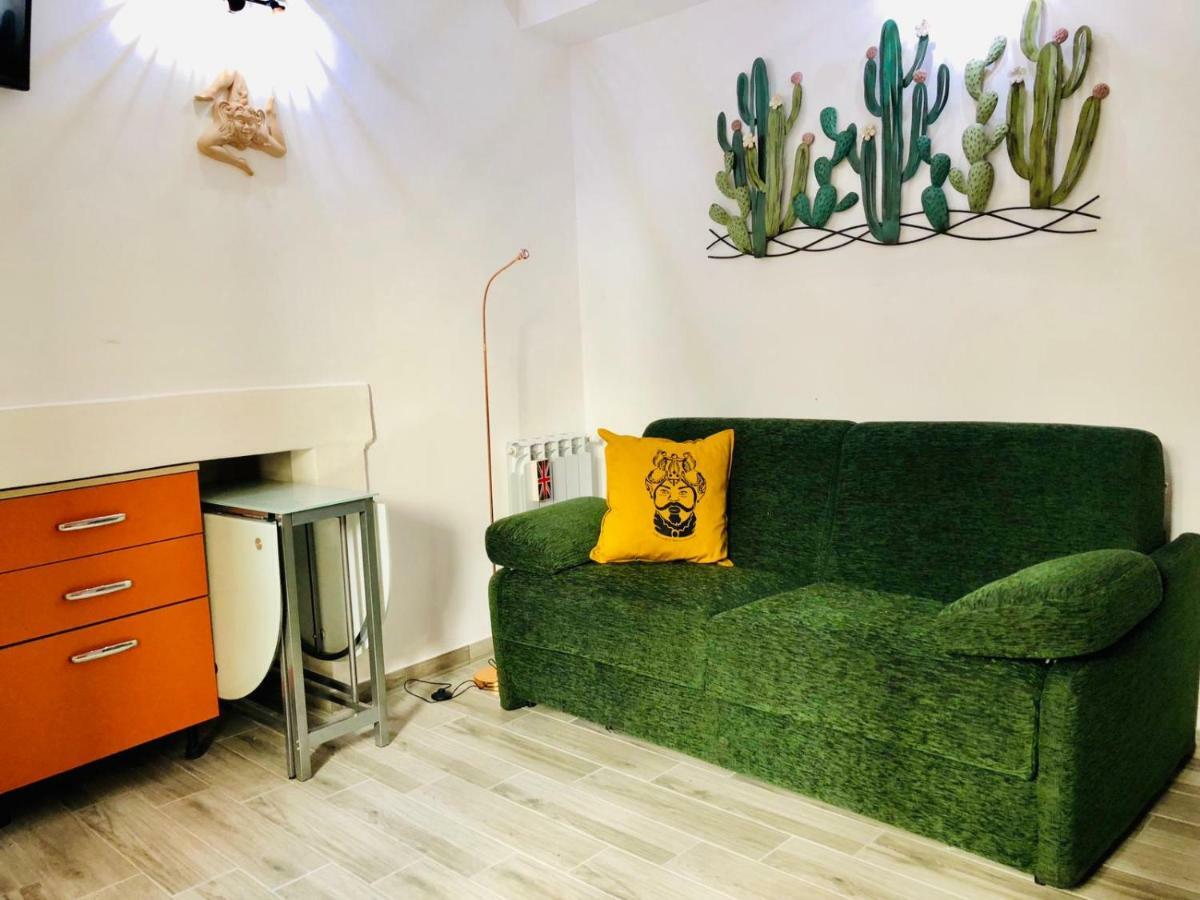 Mamarico' Apartament Катанія Екстер'єр фото